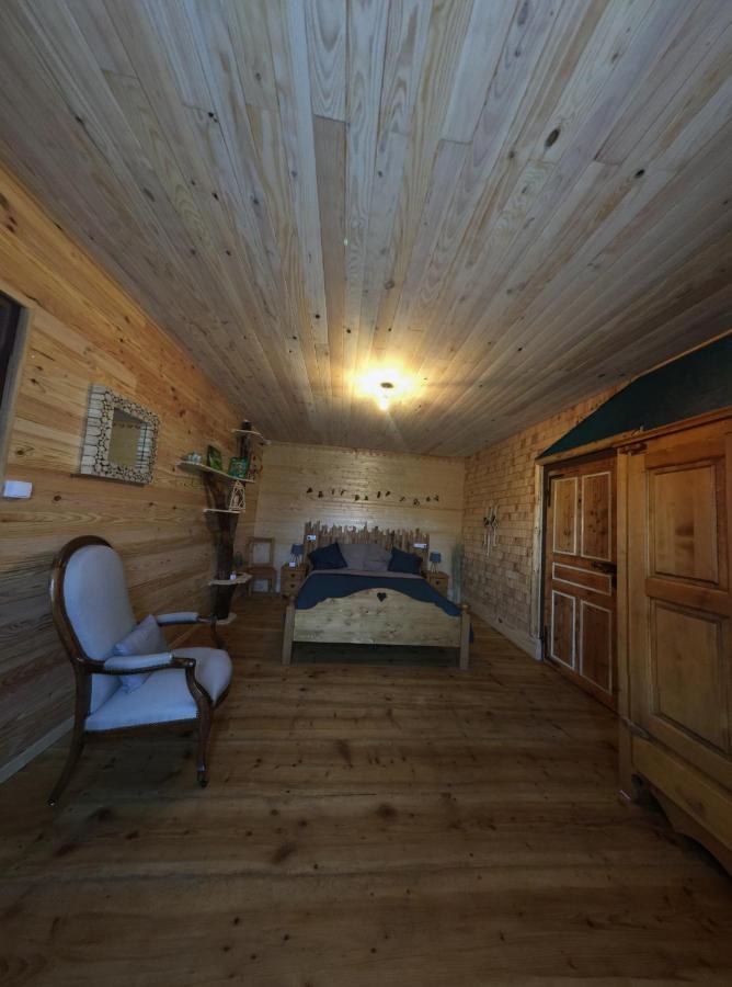 Les 3Crokignols, Maison D'Hote Familiale. Saffloz Εξωτερικό φωτογραφία