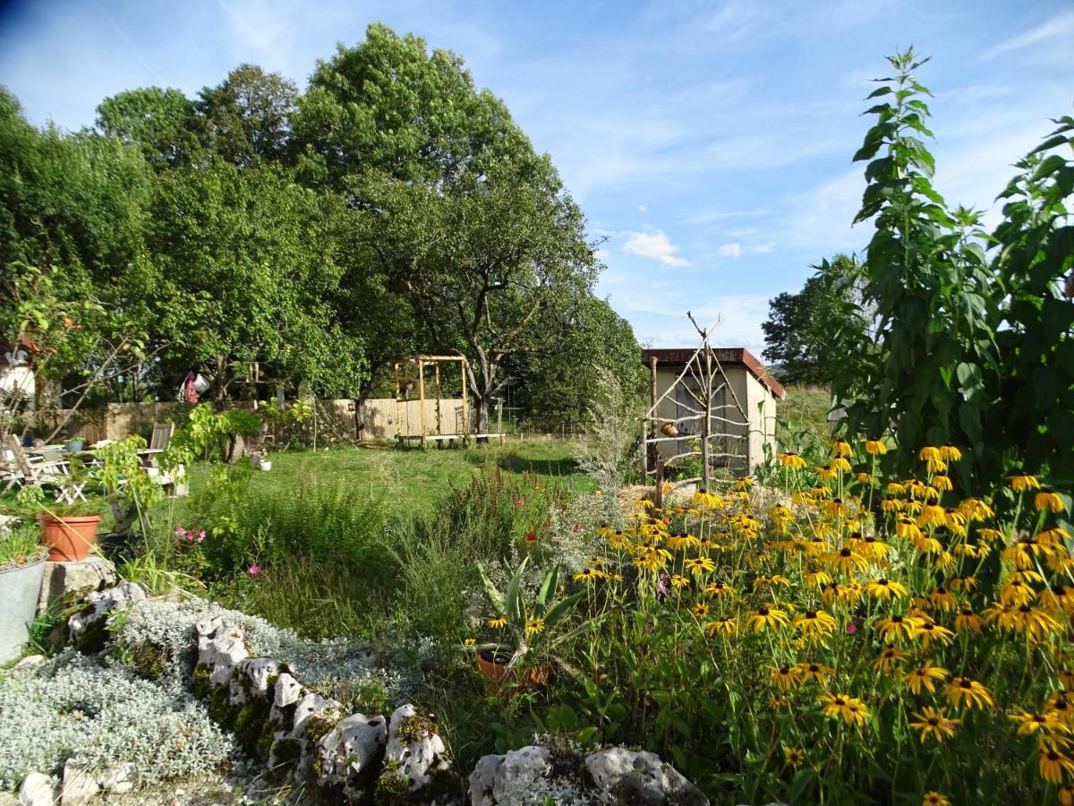 Les 3Crokignols, Maison D'Hote Familiale. Saffloz Εξωτερικό φωτογραφία